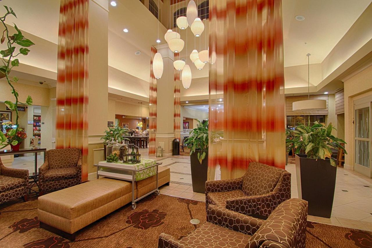 Hilton Garden Strip South 3*